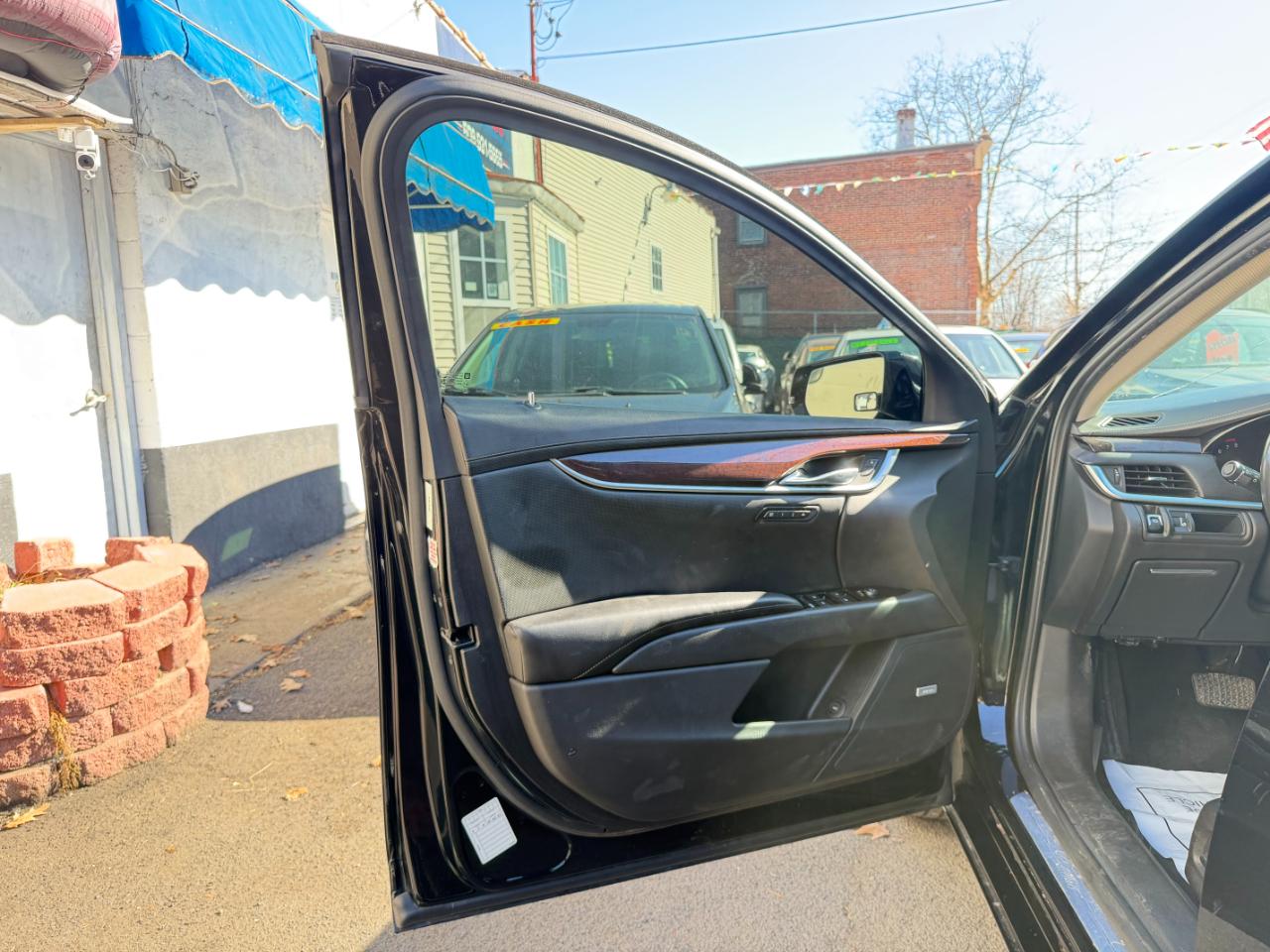 Cadillac XTS Luxury AWD 2015