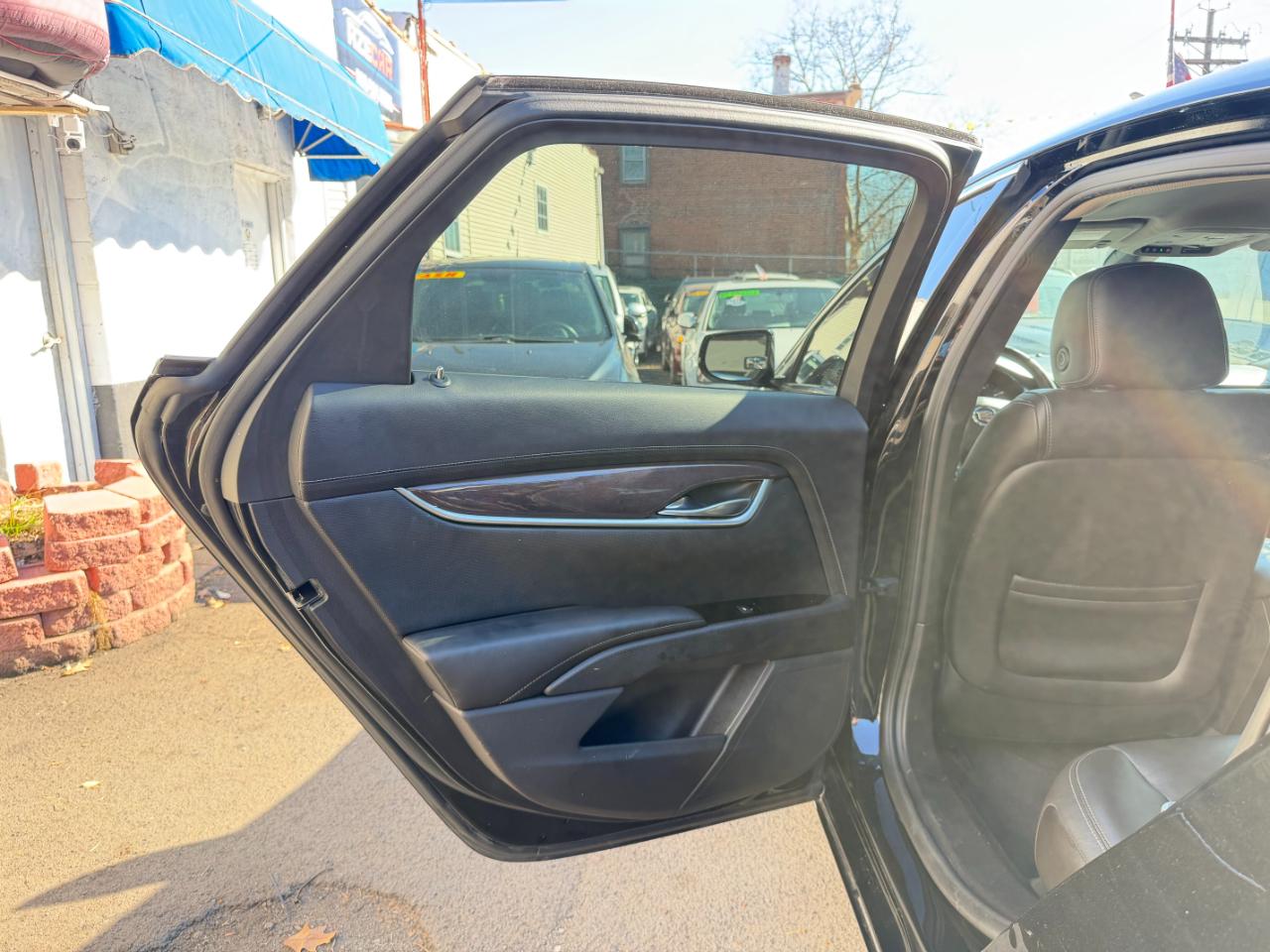 Cadillac XTS Luxury AWD 2015