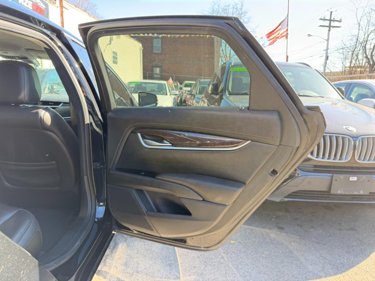 Cadillac XTS Luxury AWD 2015