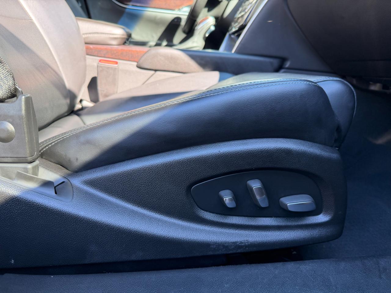 Cadillac XTS Luxury AWD 2015