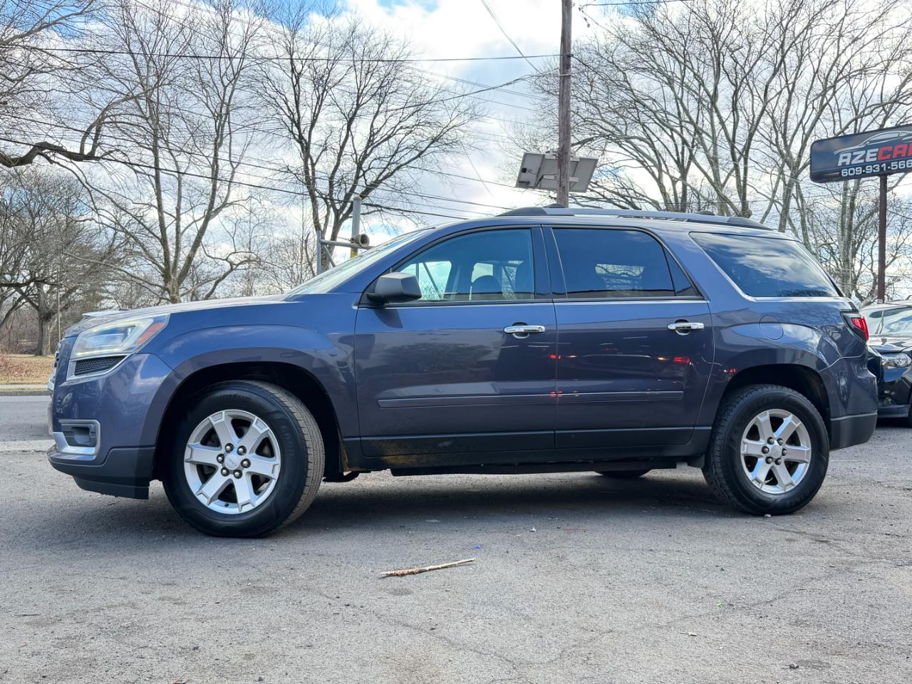 GMC Acadia SLE-1 2013