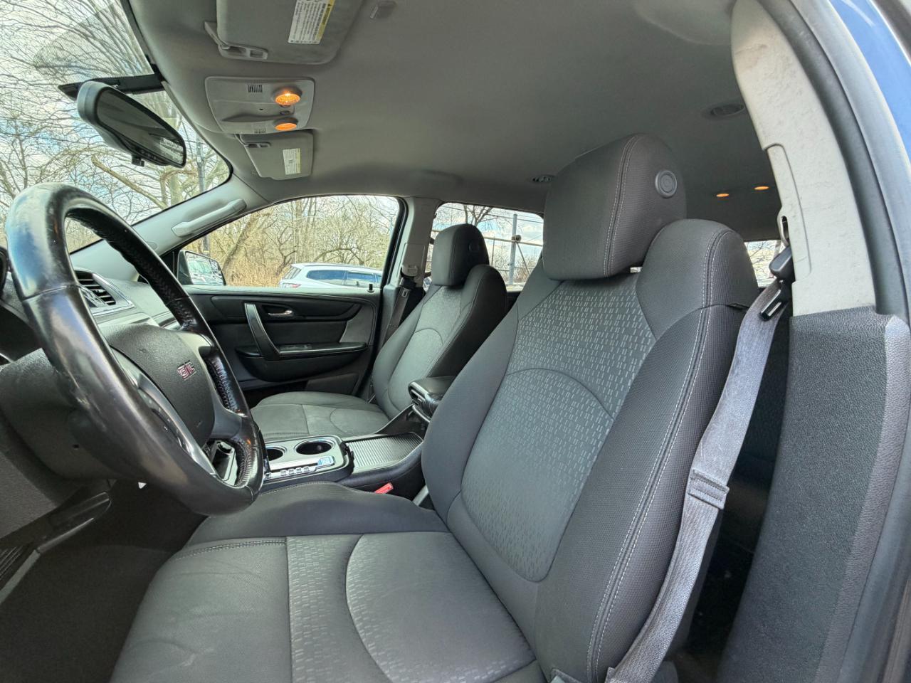 GMC Acadia SLE-1 2013