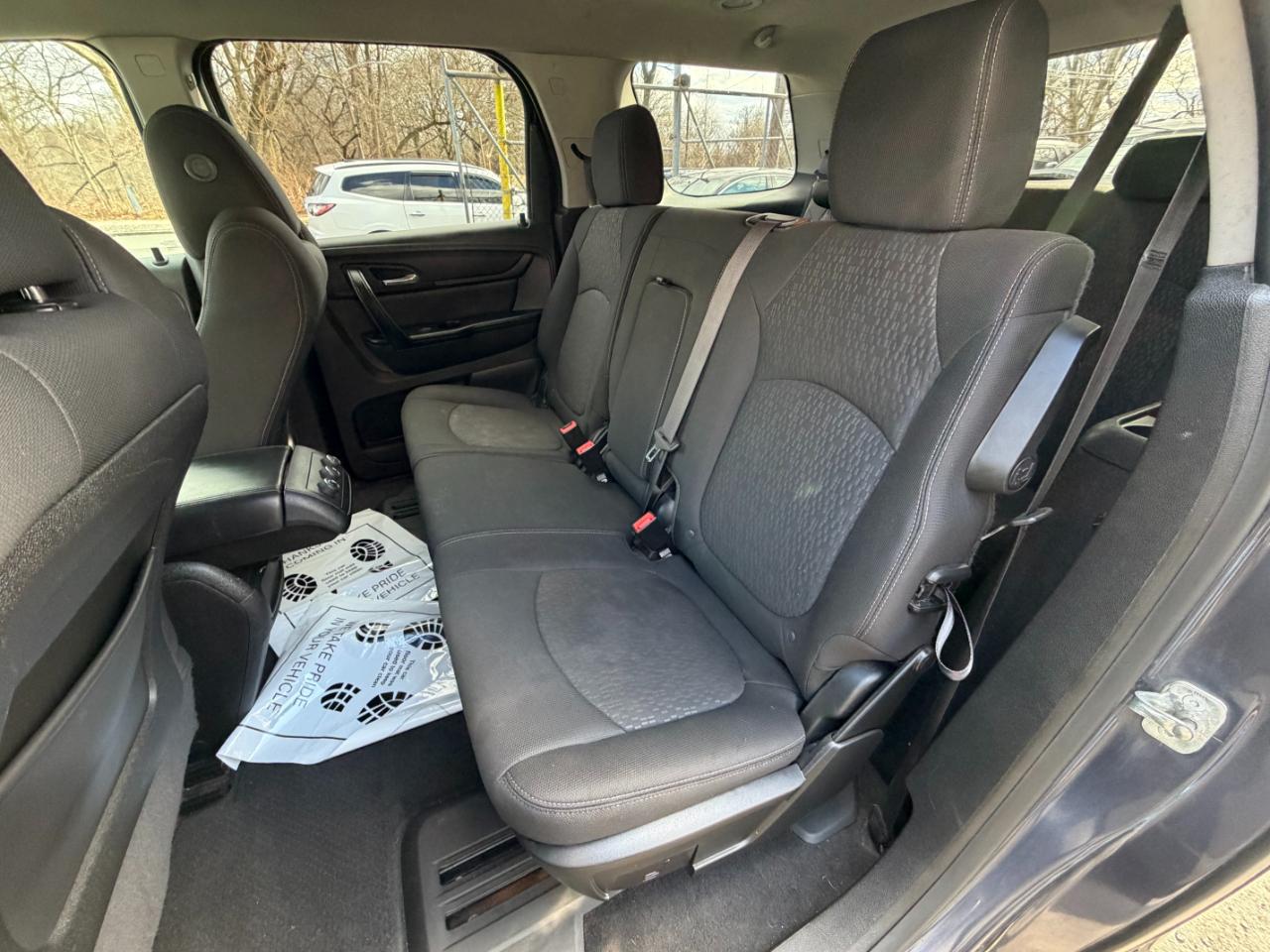 GMC Acadia SLE-1 2013