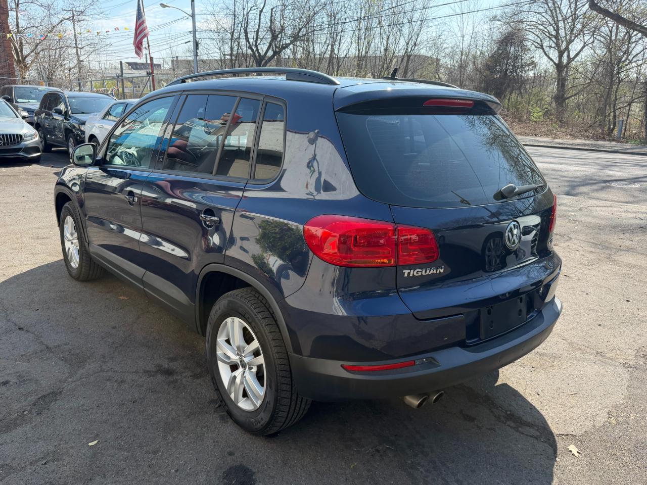 Volkswagen Tiguan S 4Motion 2016