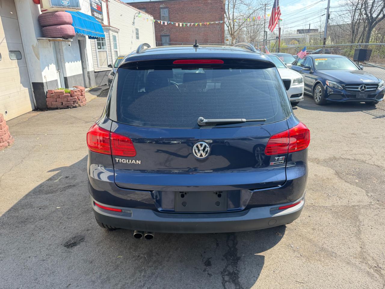 Volkswagen Tiguan S 4Motion 2016