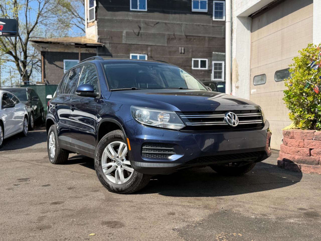 Volkswagen Tiguan S 4Motion 2016