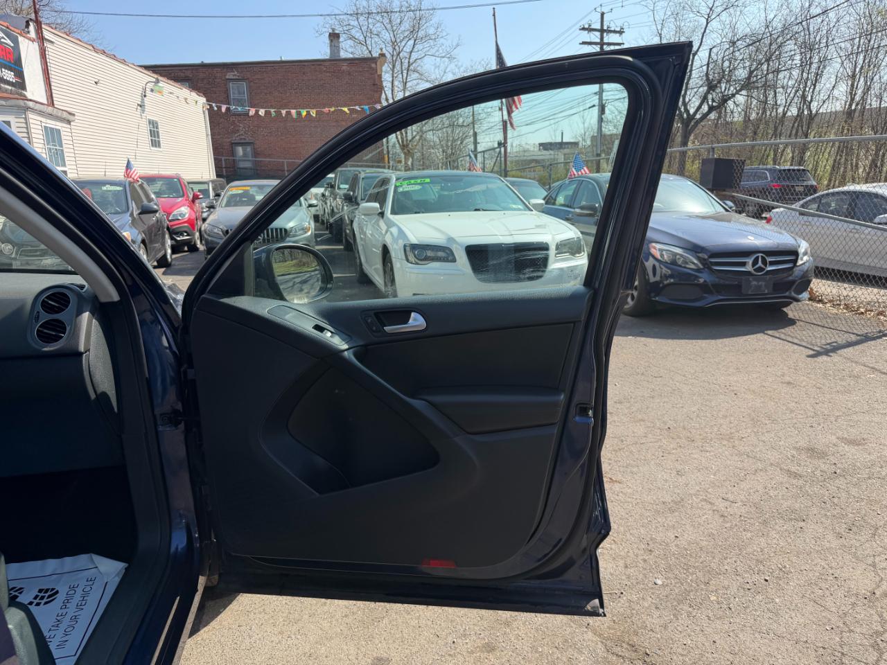 Volkswagen Tiguan S 4Motion 2016