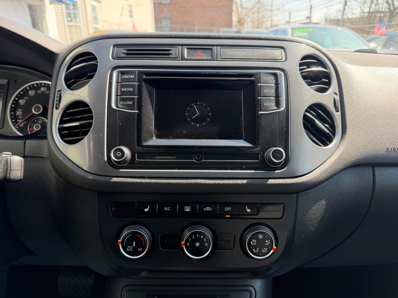 Volkswagen Tiguan S 4Motion 2016