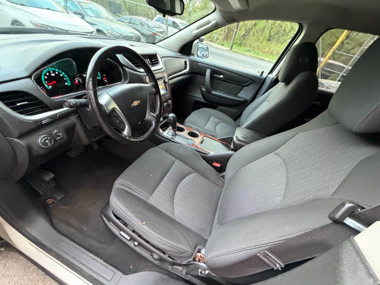 Chevrolet Traverse LT 2014