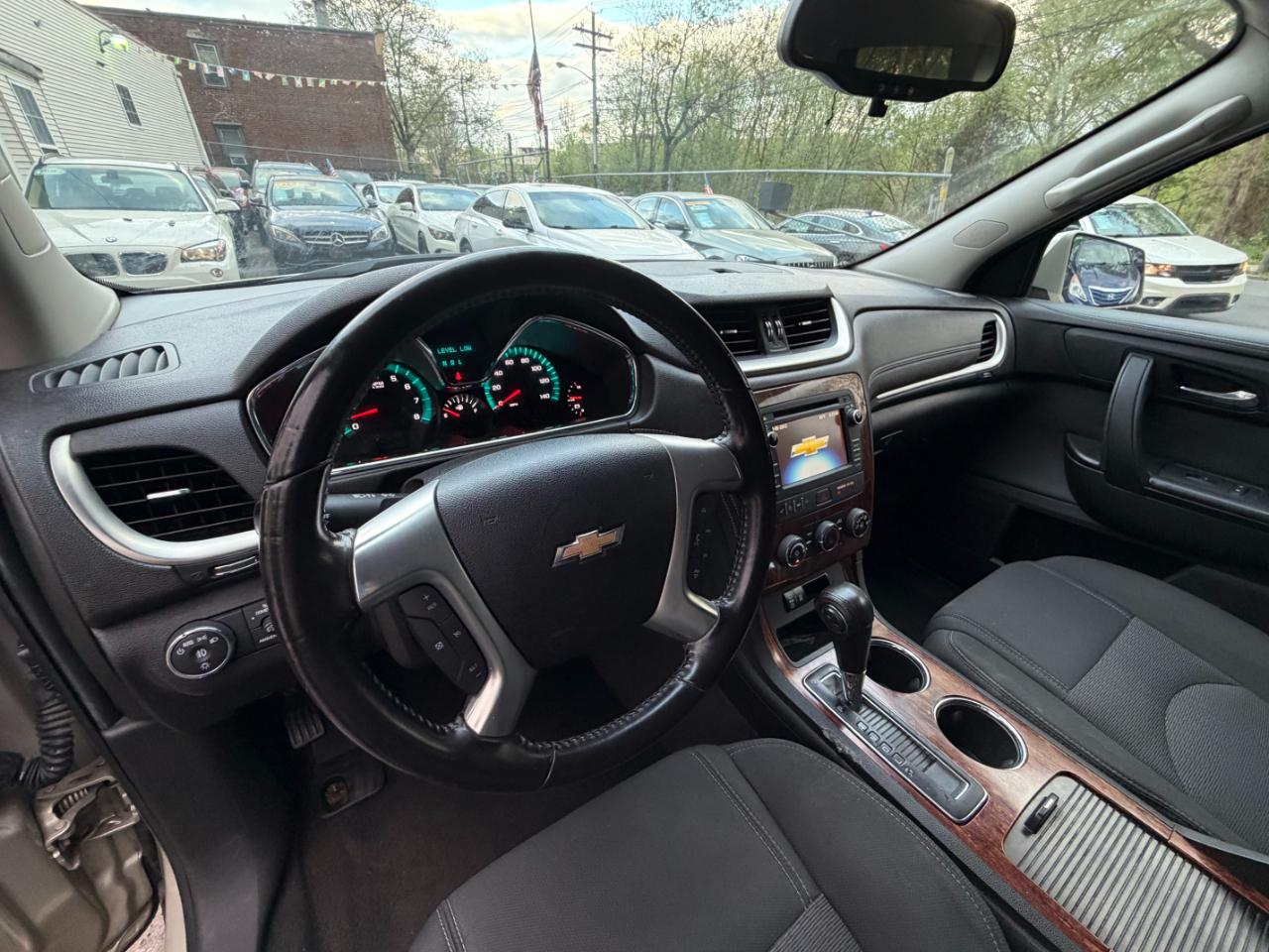 Chevrolet Traverse LT 2014