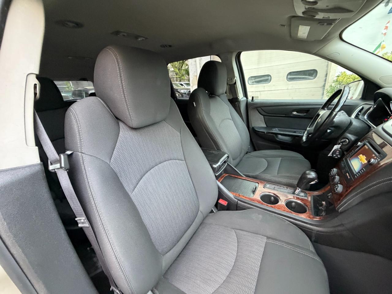 Chevrolet Traverse LT 2014