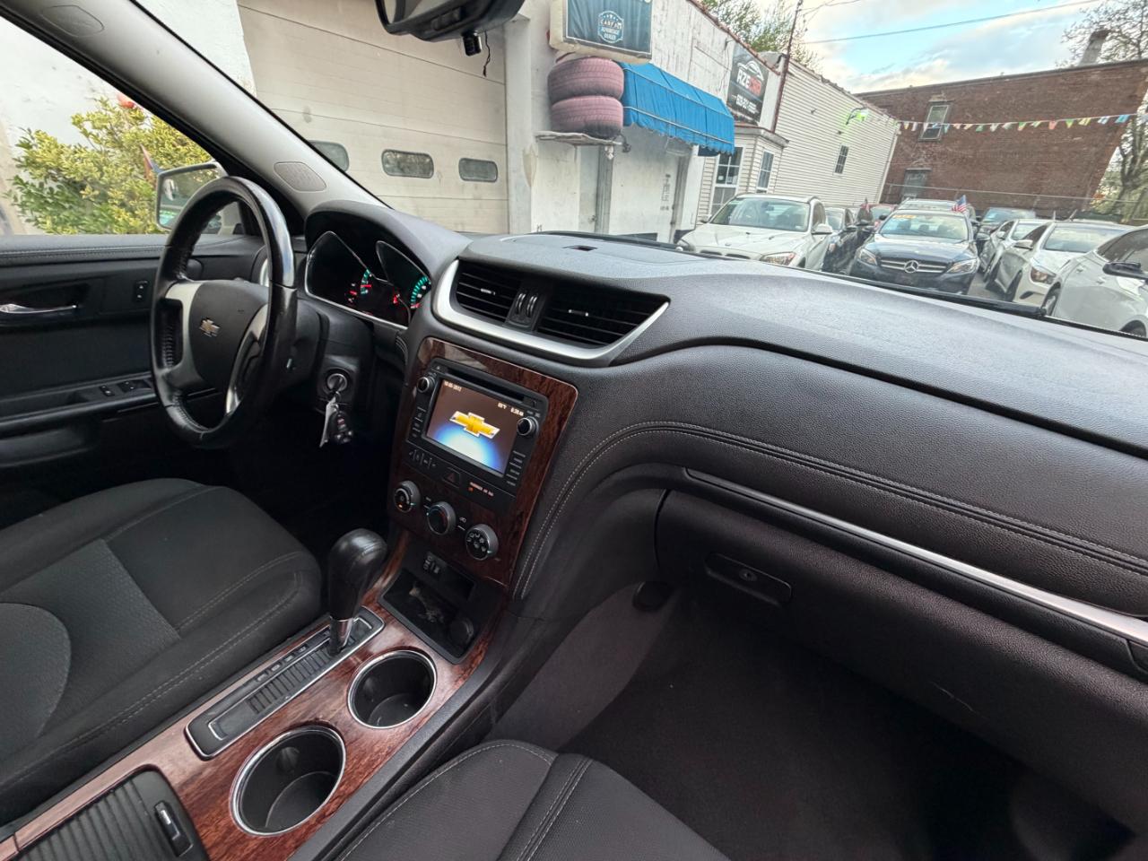 Chevrolet Traverse LT 2014