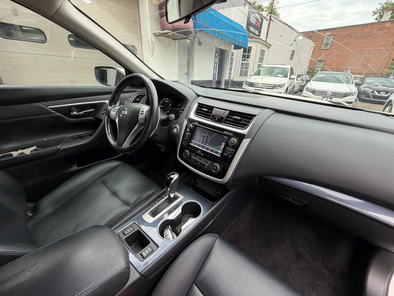 Nissan Altima 2.5 SR 2018