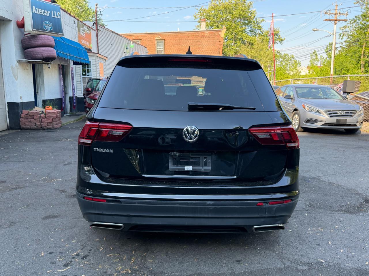 Volkswagen Tiguan S 2020