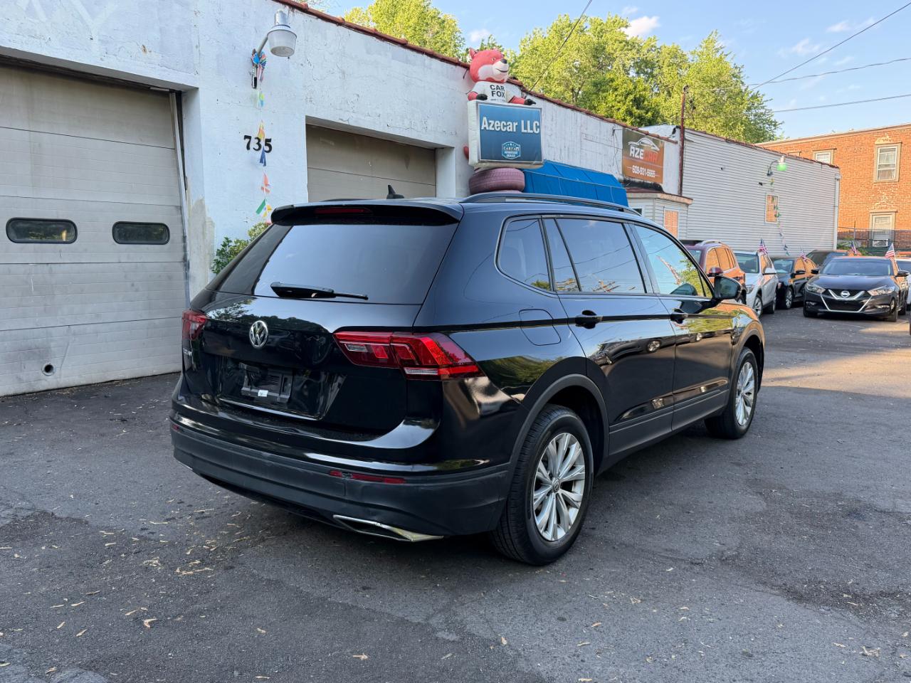 Volkswagen Tiguan S 2020