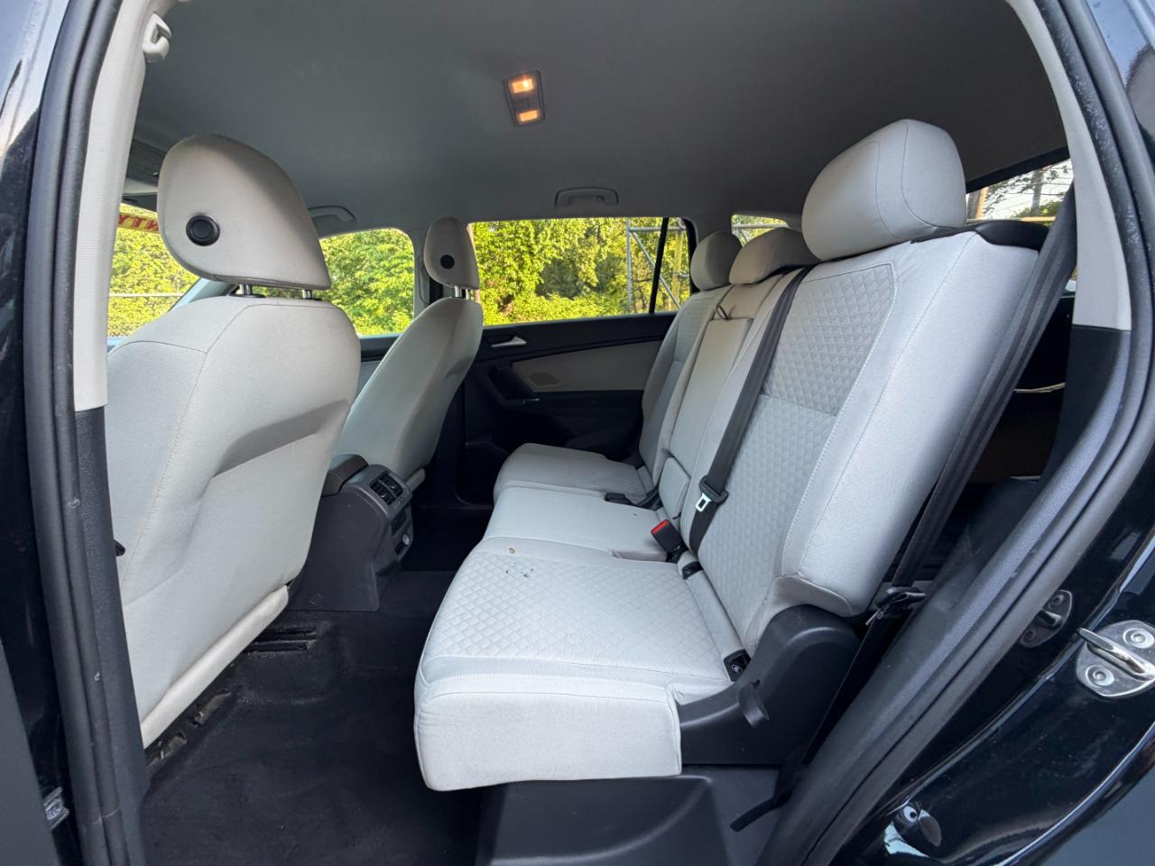 Volkswagen Tiguan S 2020