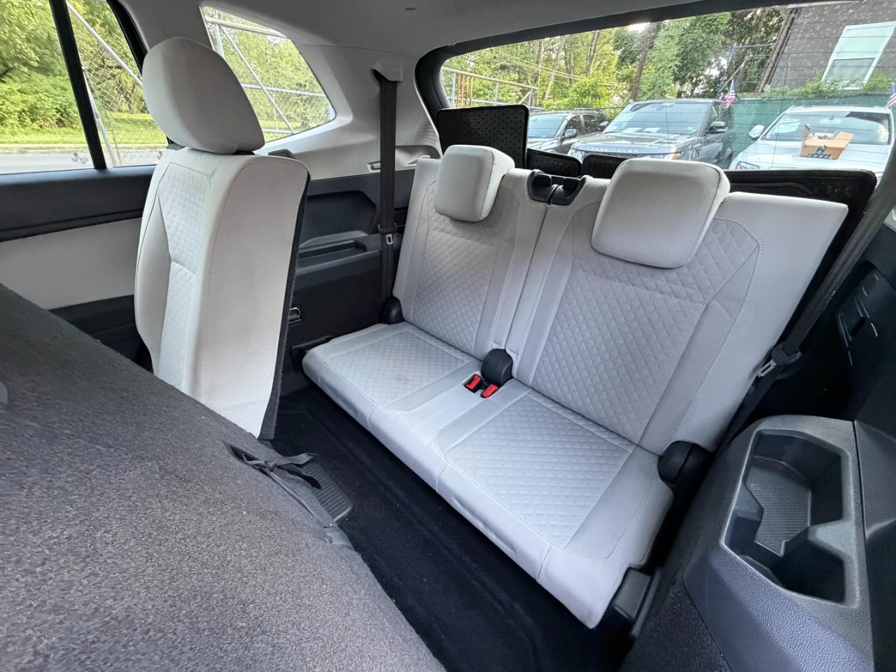 Volkswagen Tiguan S 2020