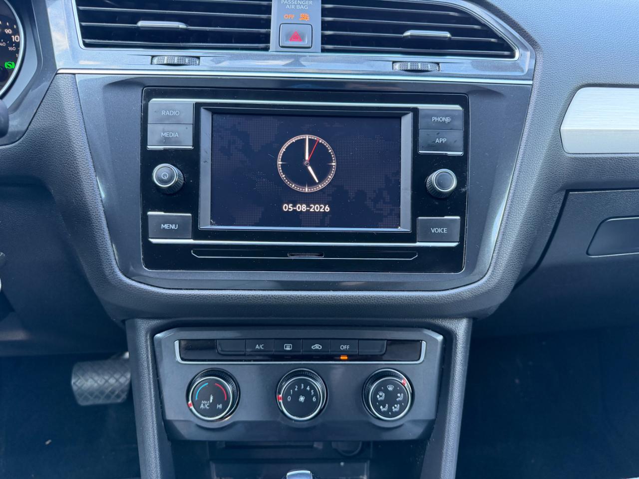 Volkswagen Tiguan S 2020