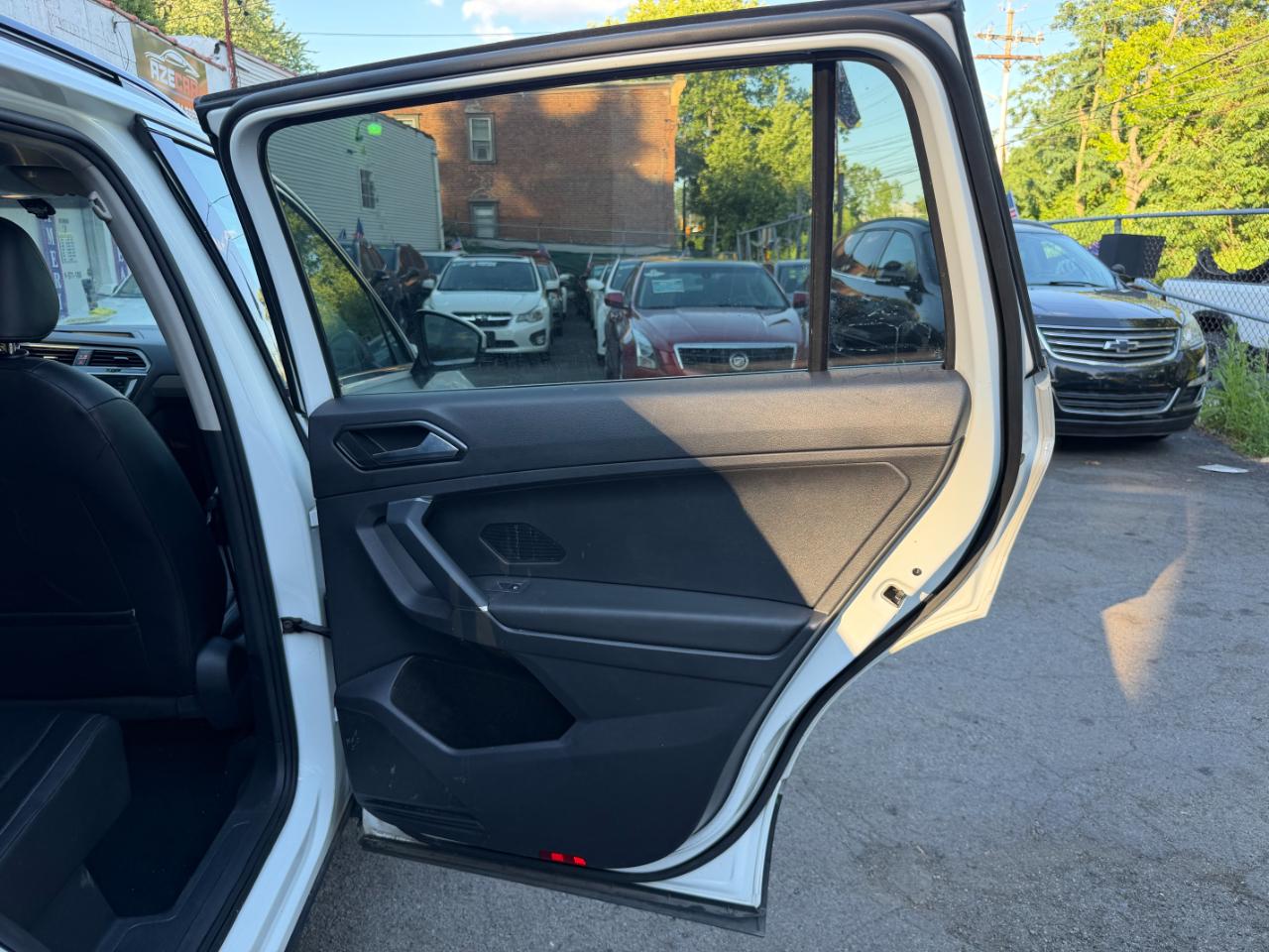 Volkswagen Tiguan  2018