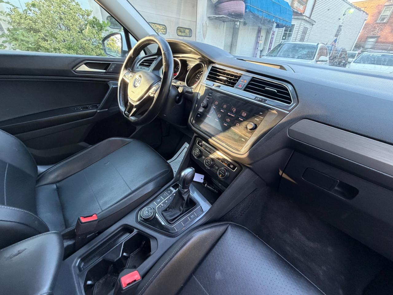 Volkswagen Tiguan  2018