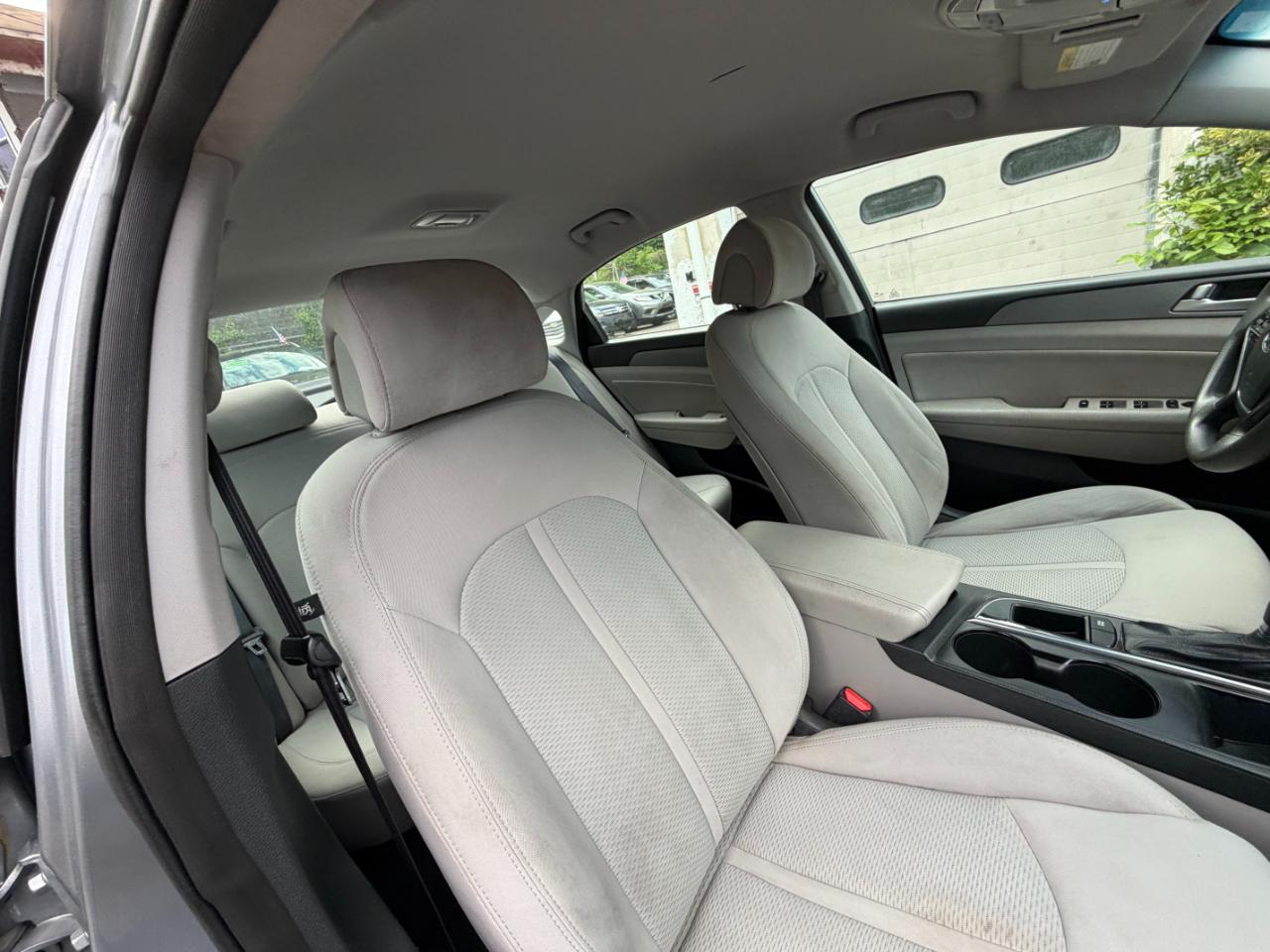 Hyundai Sonata SE 2015