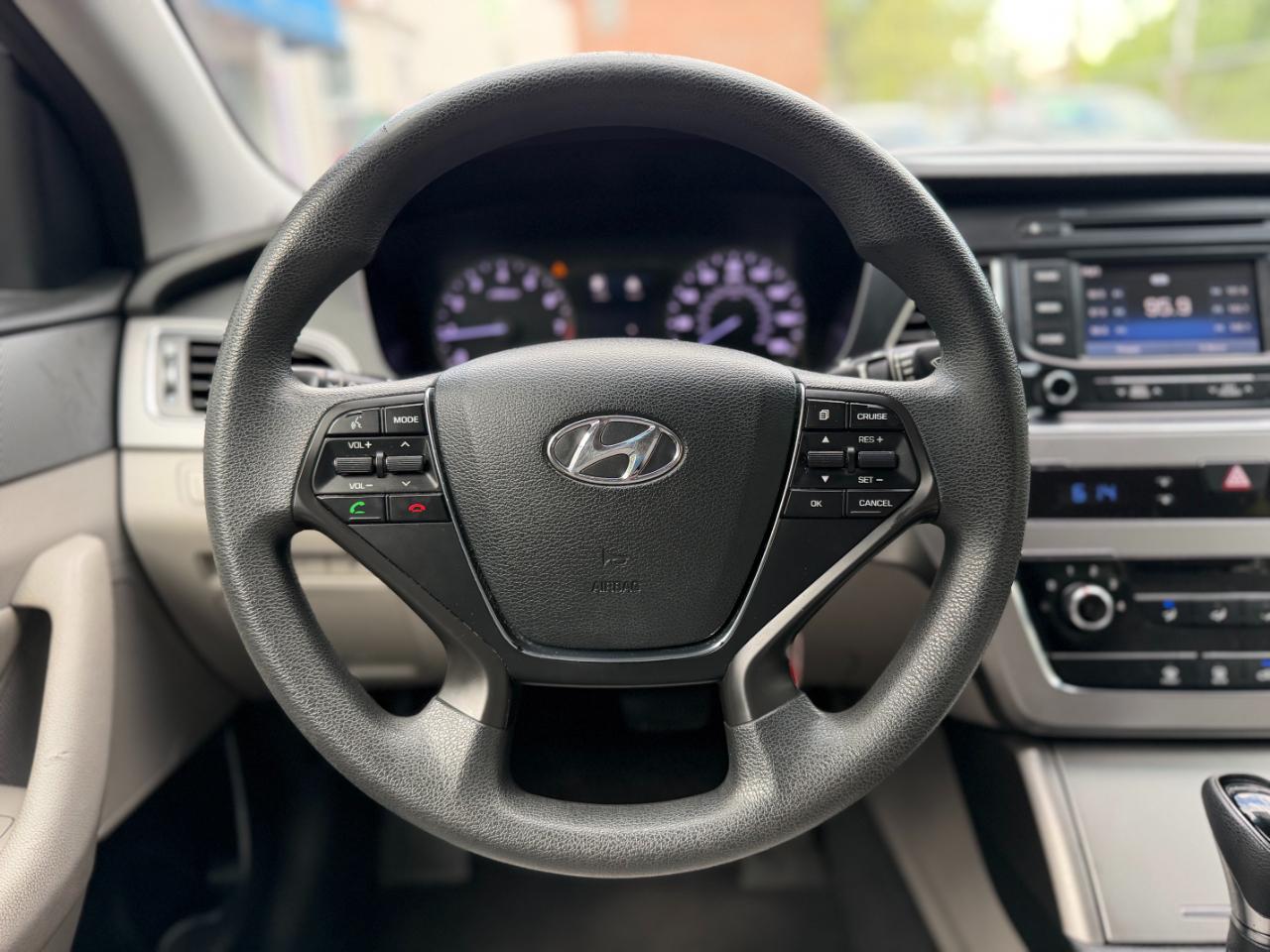Hyundai Sonata SE 2015