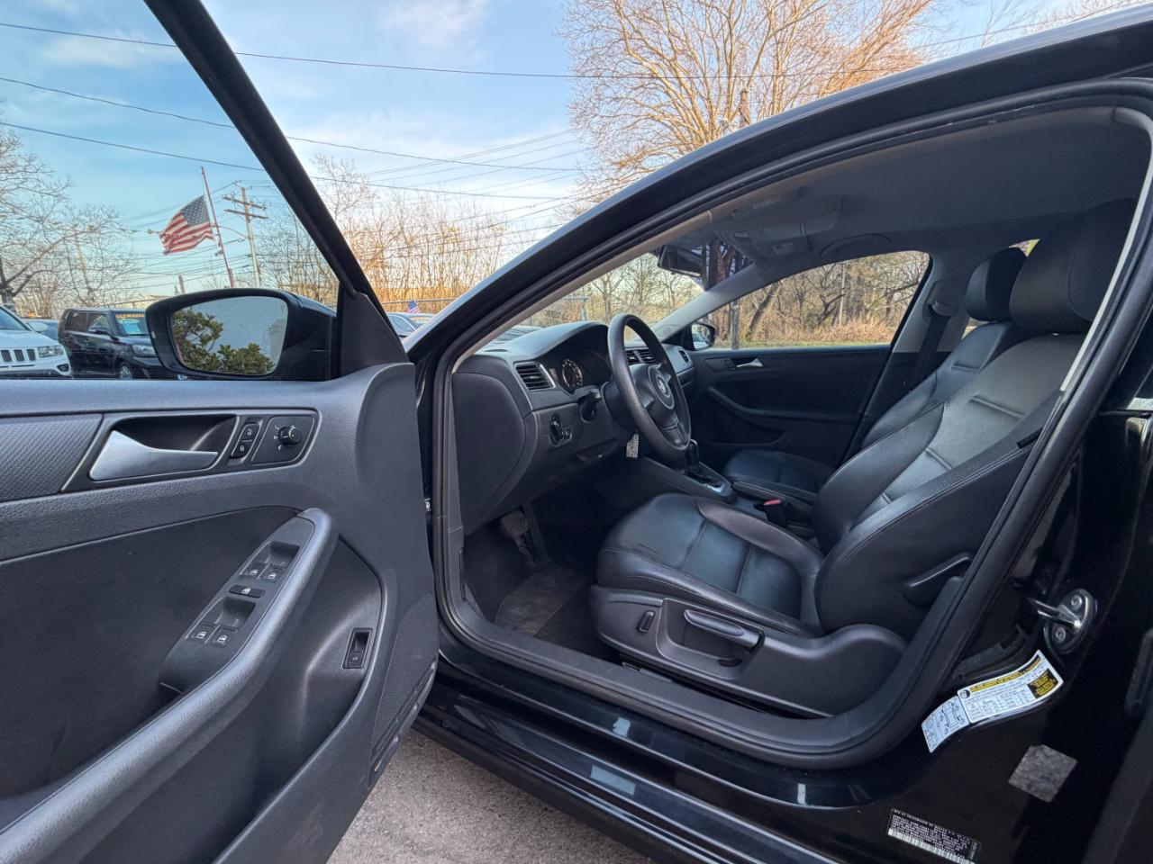 Volkswagen Jetta SE 2014