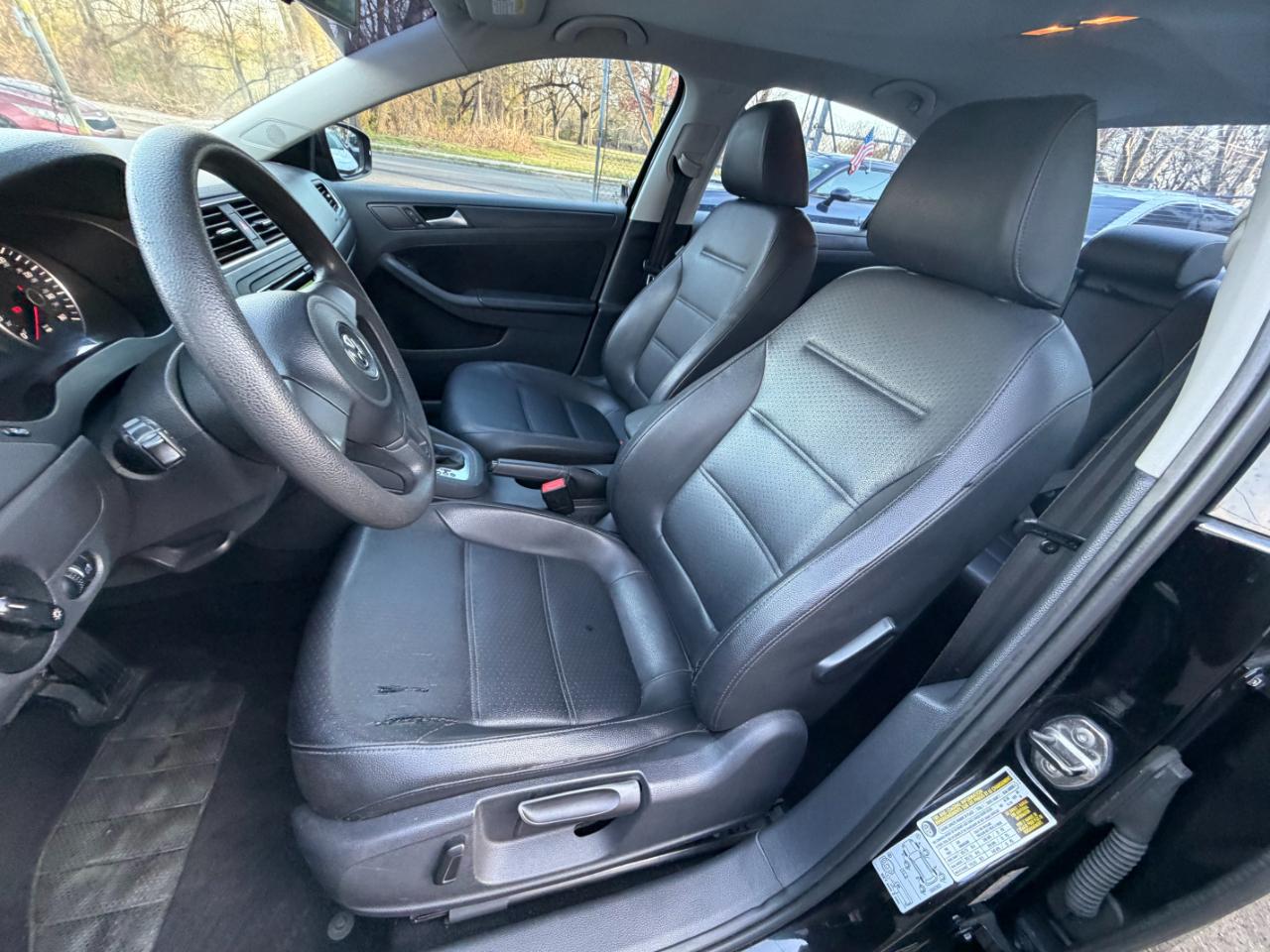 Volkswagen Jetta SE 2014