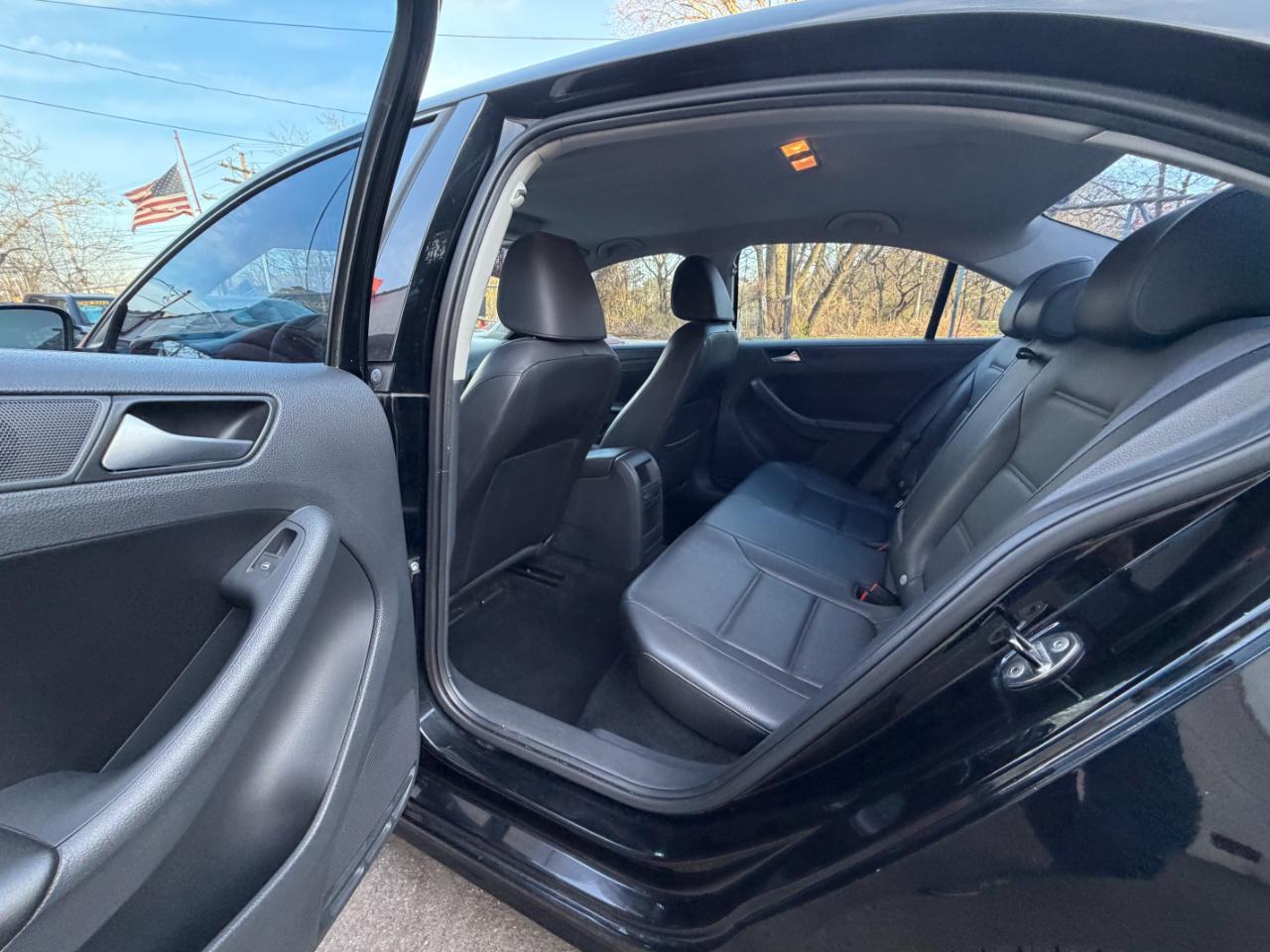 Volkswagen Jetta SE 2014