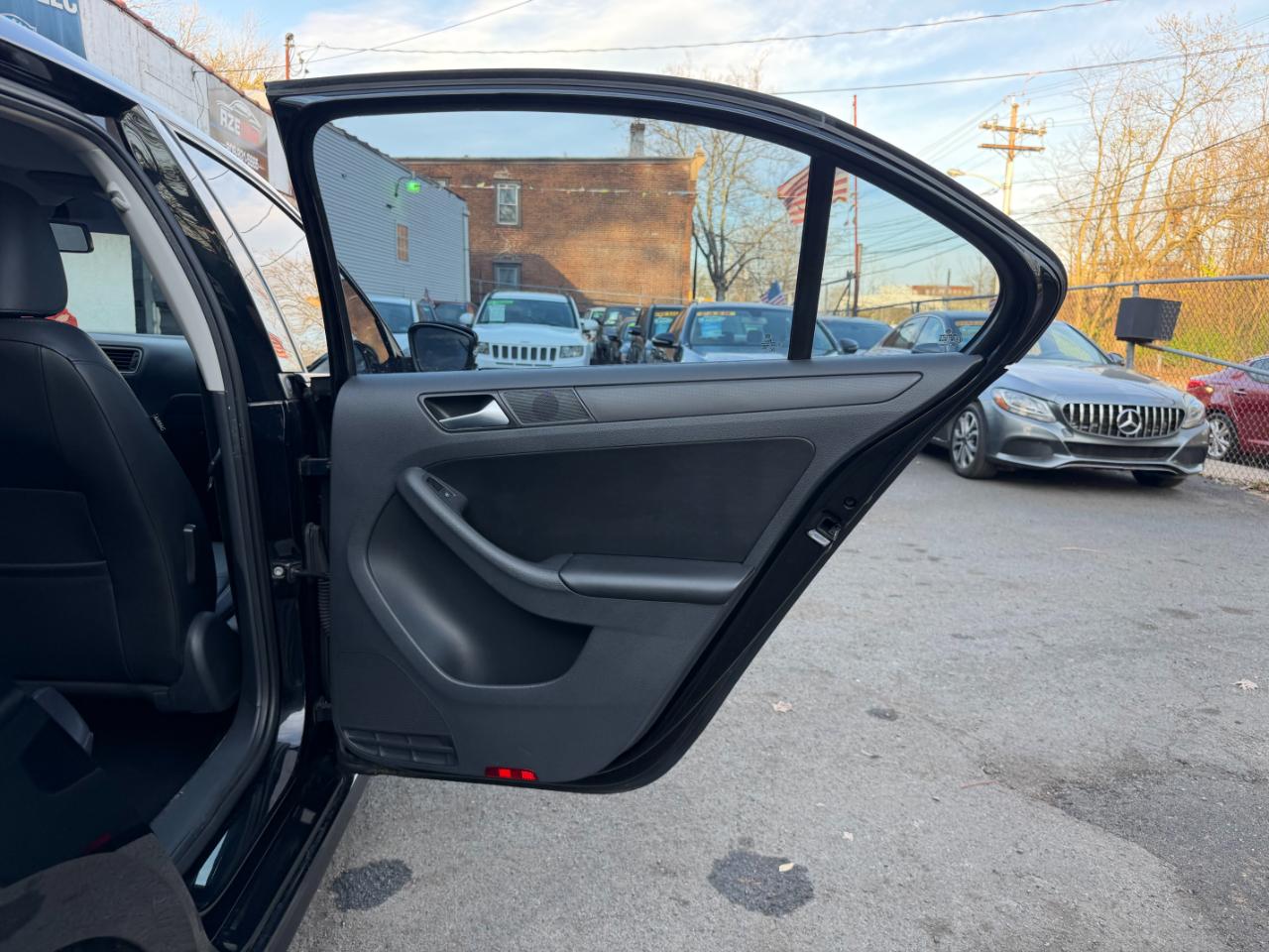 Volkswagen Jetta SE 2014