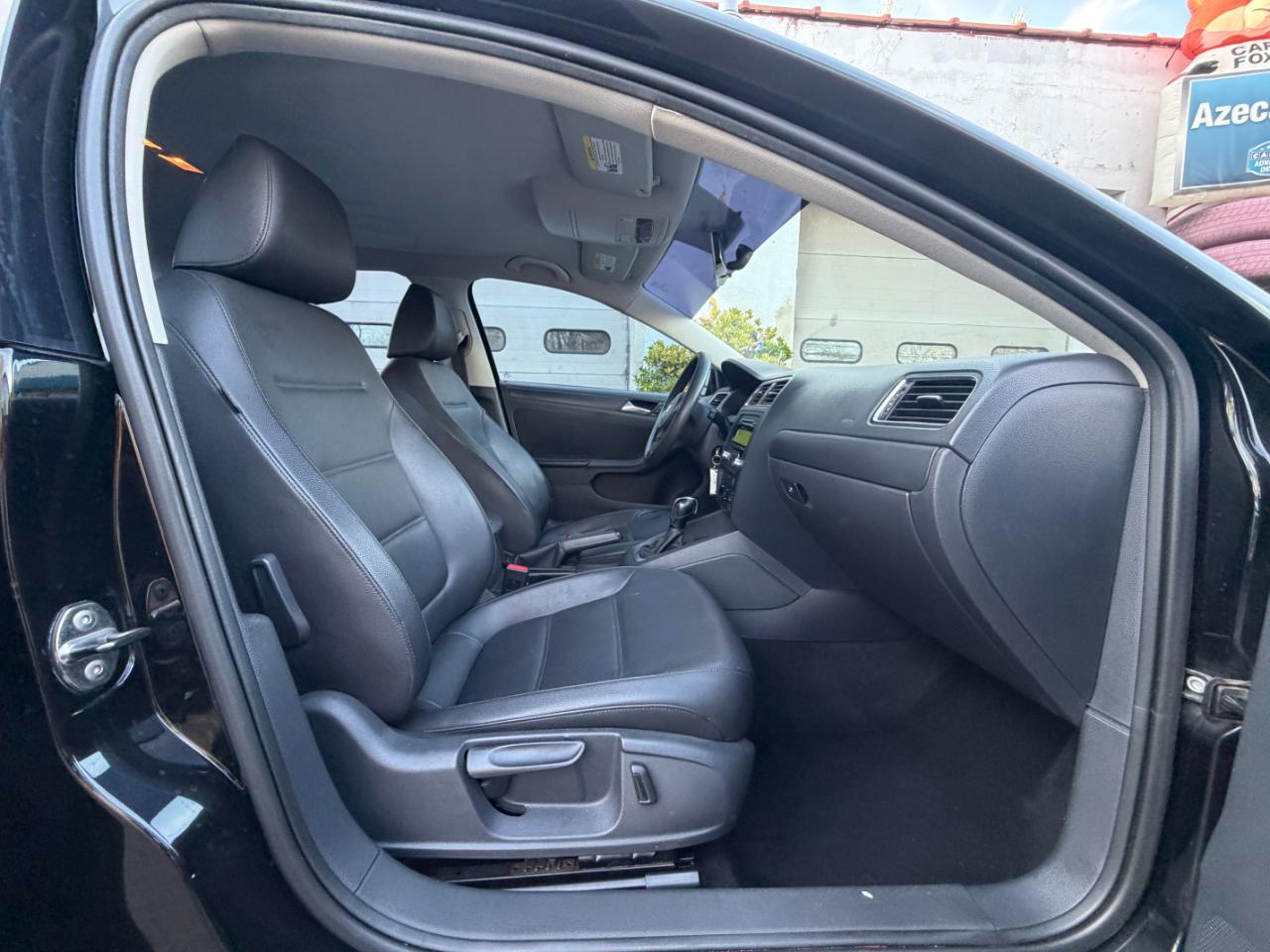 Volkswagen Jetta SE 2014