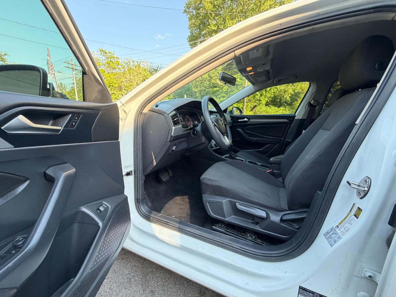 Volkswagen Jetta 1.4T SE 8A 2019