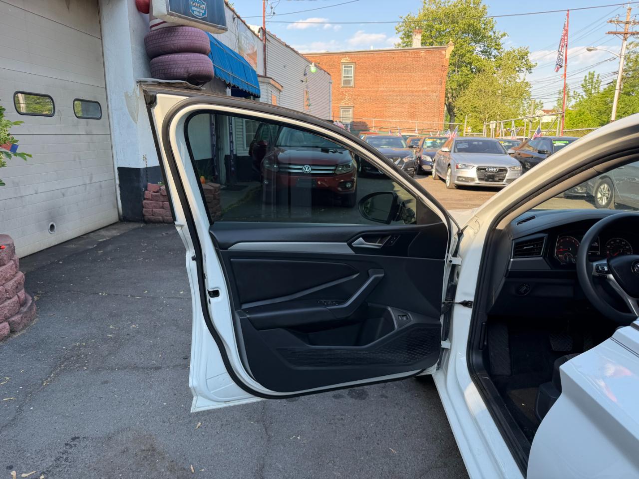 Volkswagen Jetta 1.4T SE 8A 2019