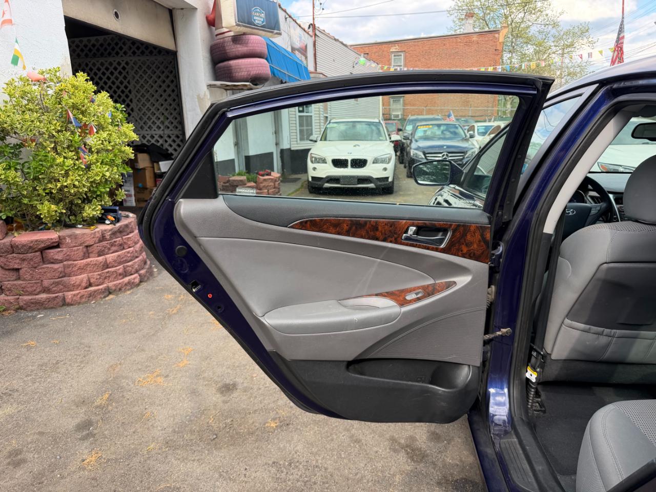 Hyundai Sonata GLS 2013