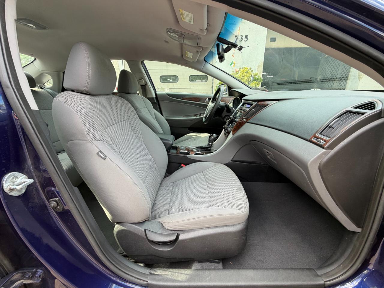 Hyundai Sonata GLS 2013