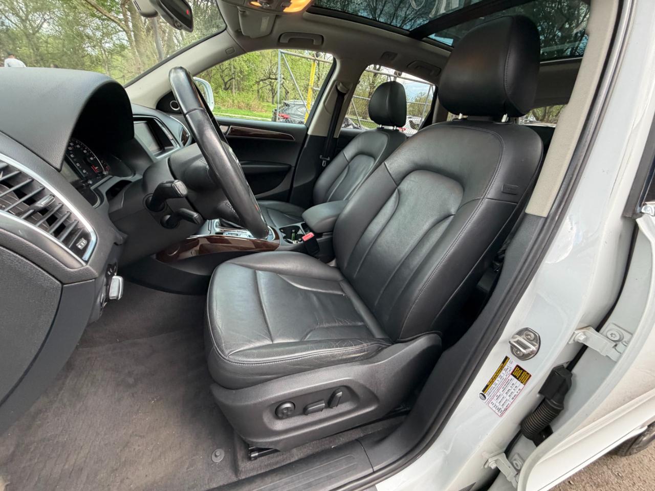 Audi Q5 2.0 quattro Premium 2012