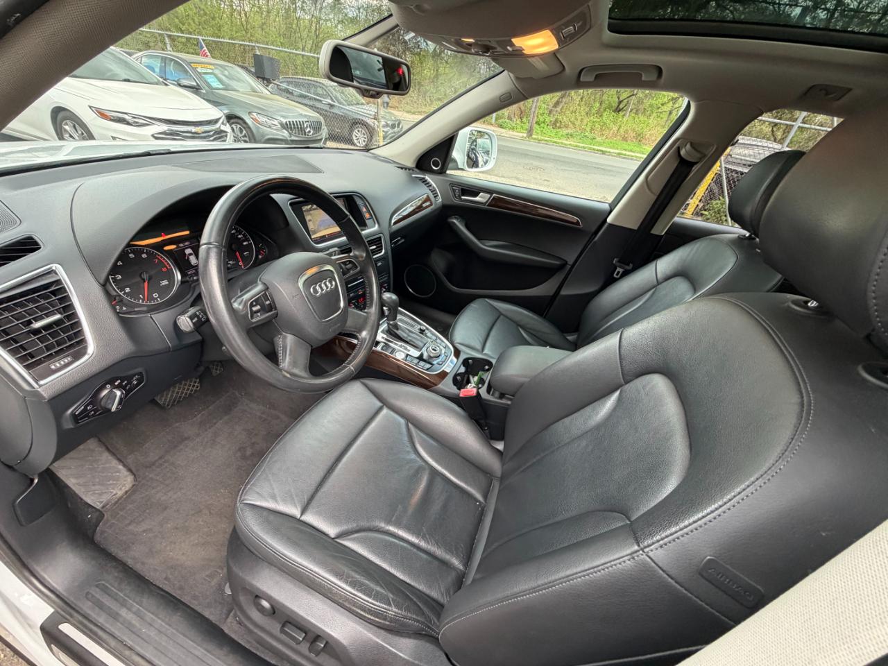 Audi Q5 2.0 quattro Premium 2012