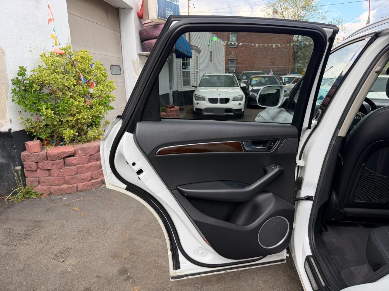 Audi Q5 2.0 quattro Premium 2012