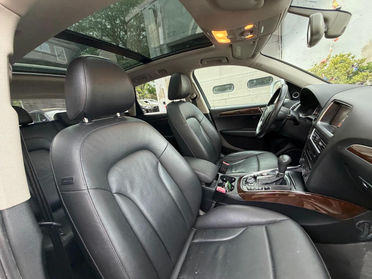 Audi Q5 2.0 quattro Premium 2012