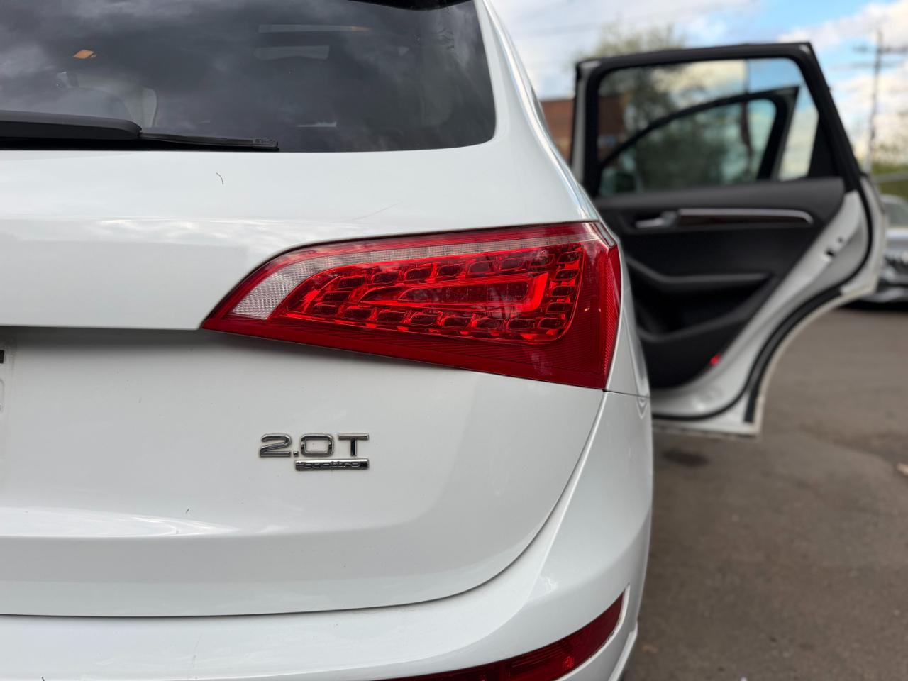 Audi Q5 2.0 quattro Premium 2012