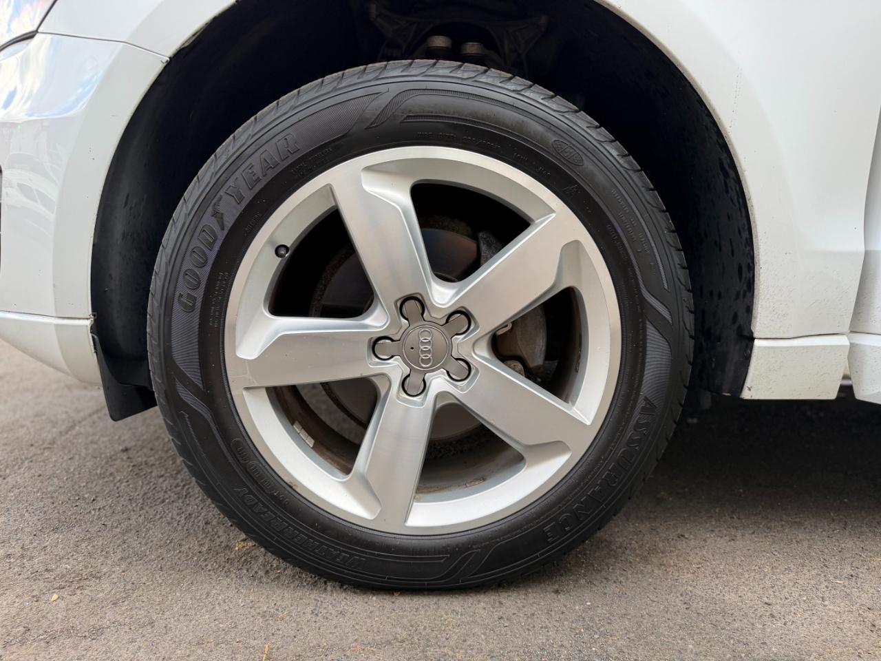 Audi Q5 2.0 quattro Premium 2012