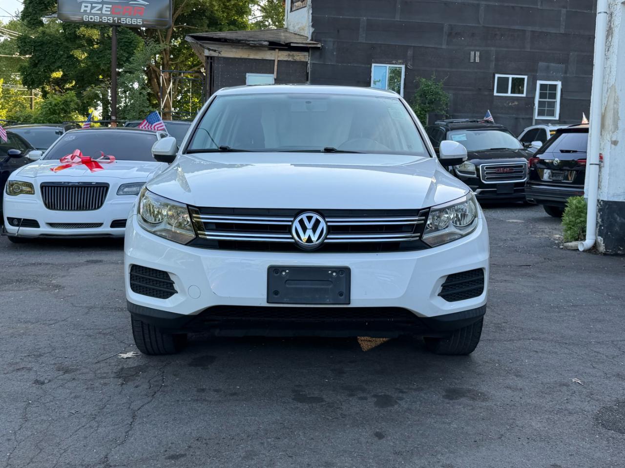 Volkswagen Tiguan S 2013