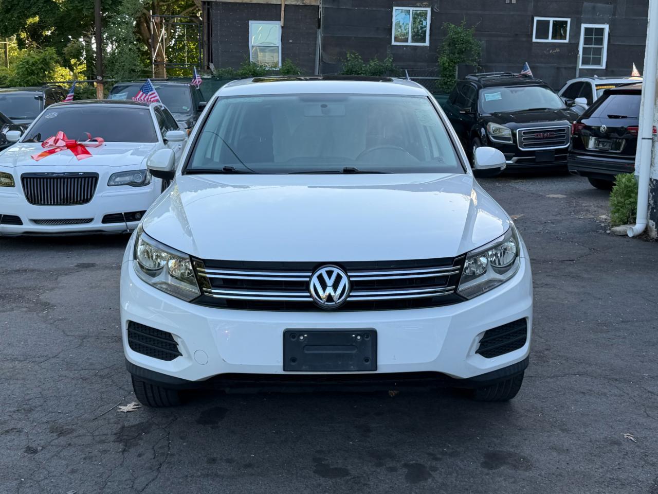 Volkswagen Tiguan S 2013