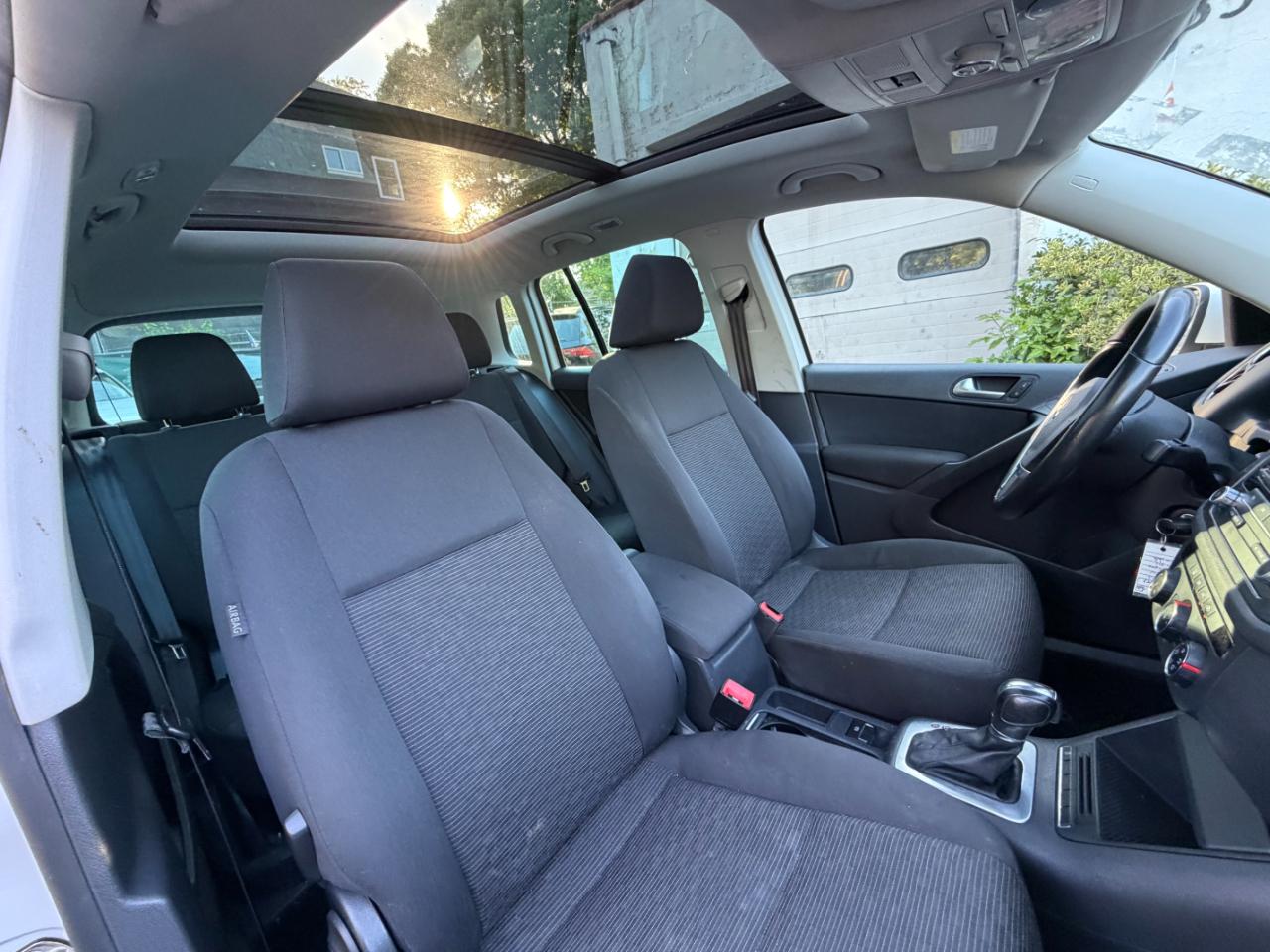 Volkswagen Tiguan S 2013