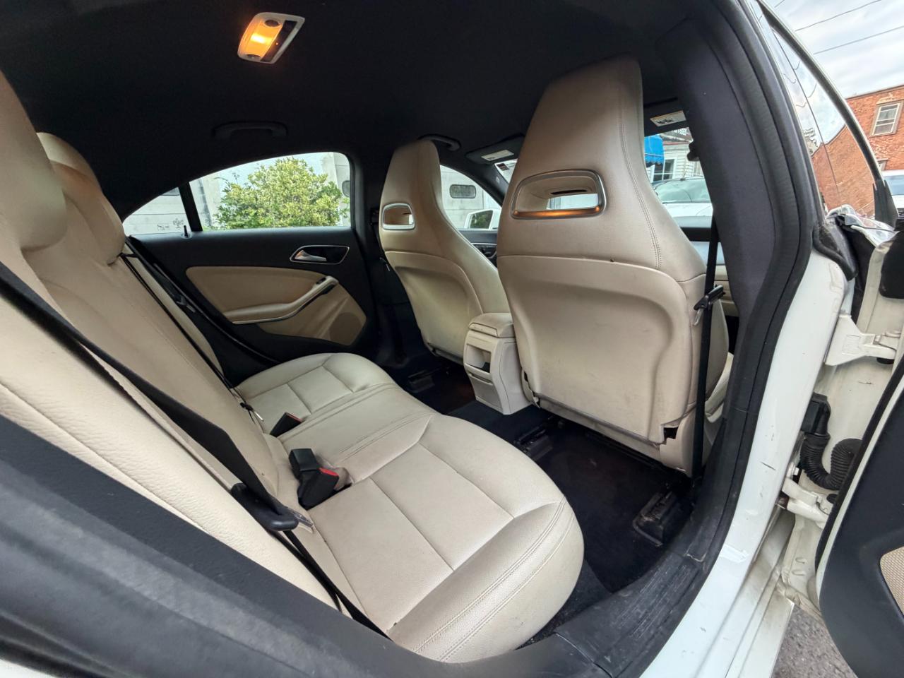 Mercedes-Benz CLA-Class CLA250 4MATIC 2014