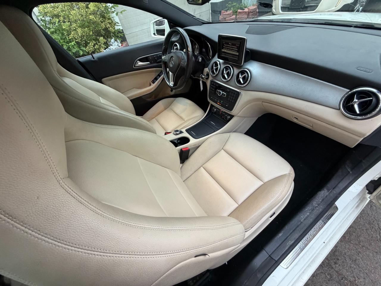 Mercedes-Benz CLA-Class CLA250 4MATIC 2014