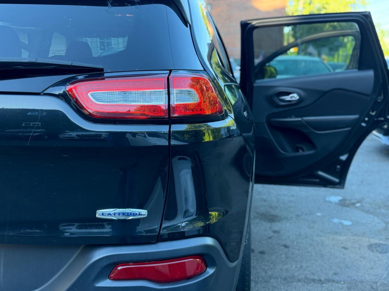 Jeep Cherokee Latitude FWD 2014