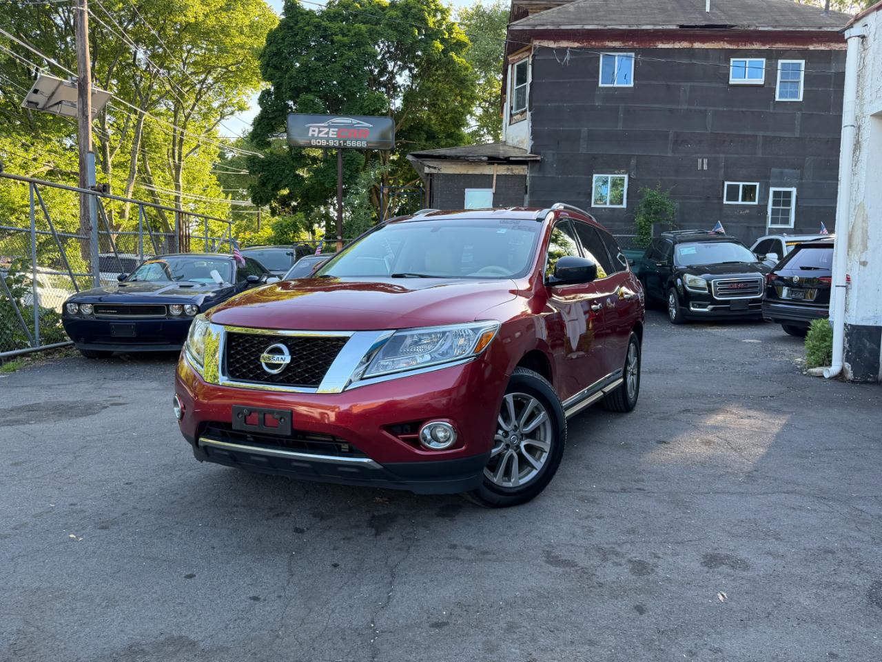 Nissan Pathfinder SL 4WD 2014