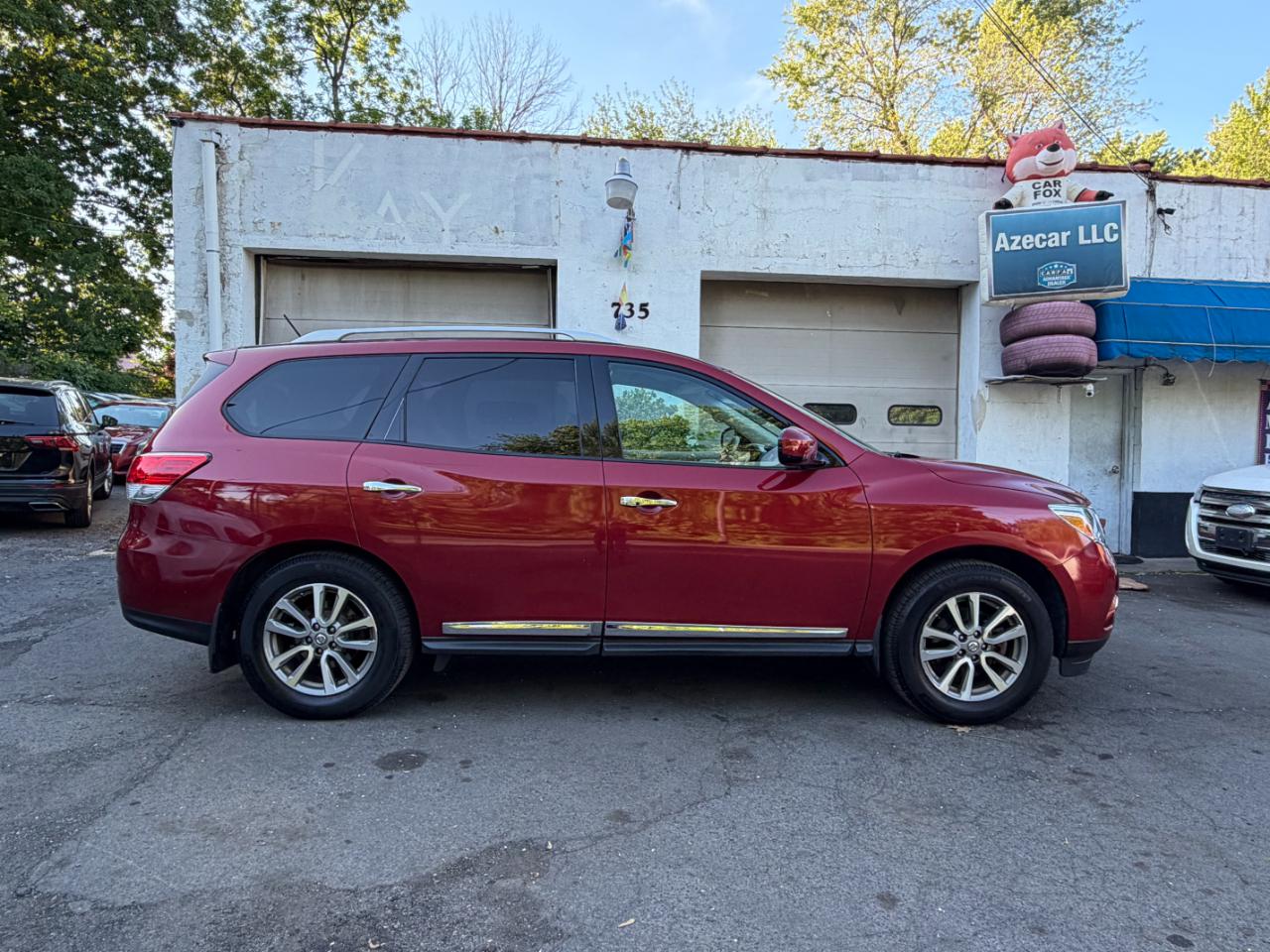 Nissan Pathfinder SL 4WD 2014