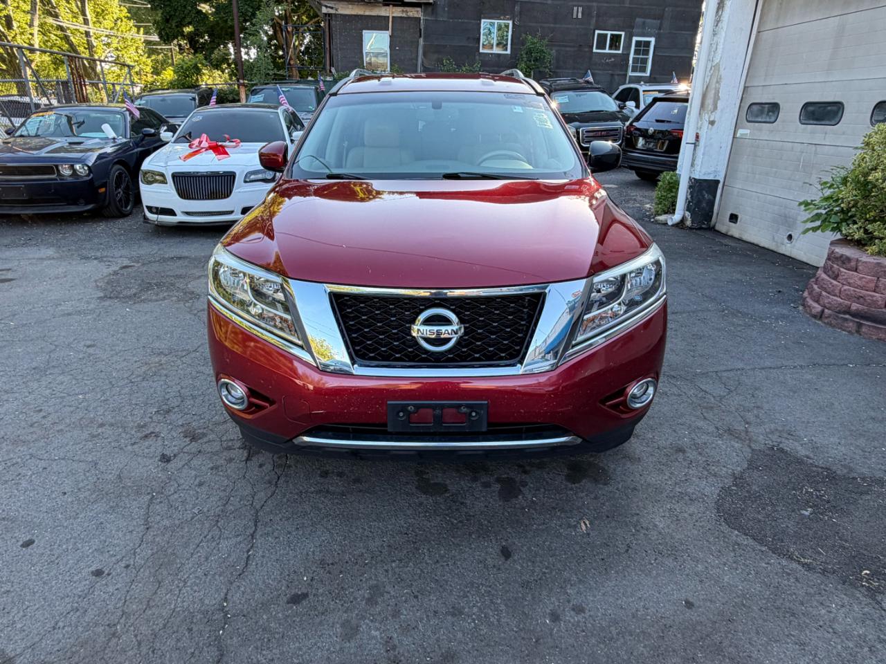 Nissan Pathfinder SL 4WD 2014